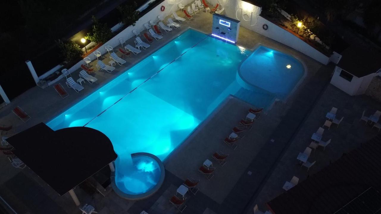Villaggio Elisena Vieste Bagian luar foto