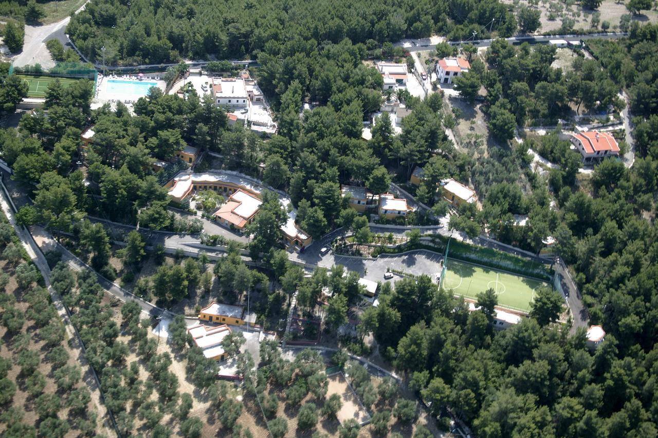 Villaggio Elisena Vieste Bagian luar foto